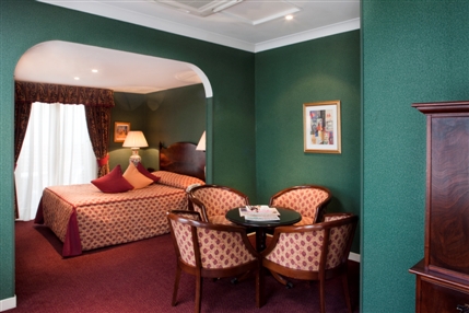 Berjaya Eden Park London Hotel - Eden Suite