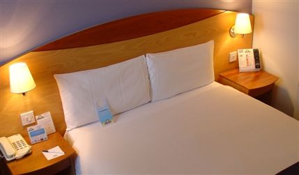 Waterloo Hub Hotel & Suites - Double Room