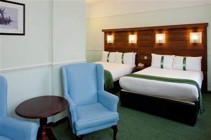 Holiday Inn Oxford Circus - 2 Double Beds
