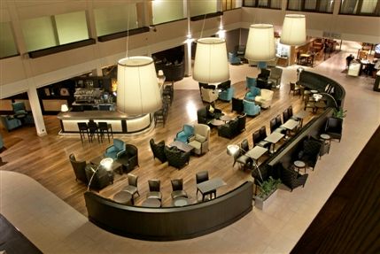 Hilton London Gatwick Airport - Atrium
