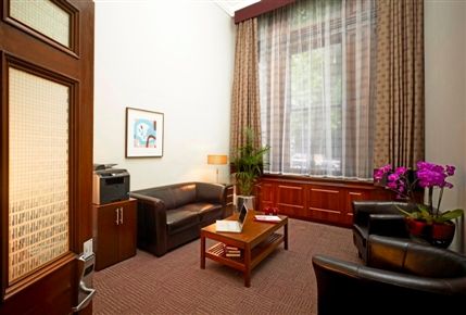 Club Quarters Trafalgar Square - Office Facilities