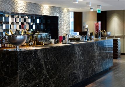 Apex London Wall Hotel - Off The Wall Bar