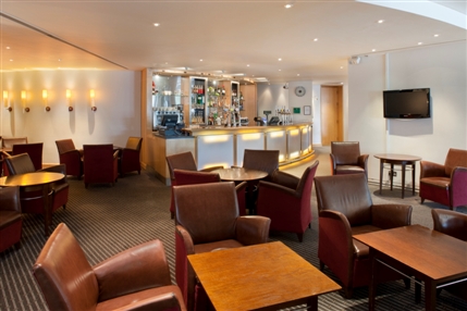 Holiday Inn London Heathrow Ariel - Lounge Bar