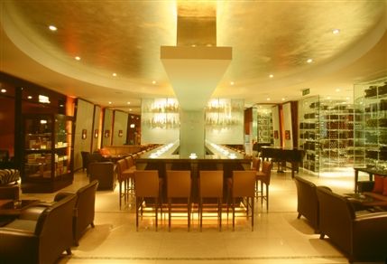 Mandarin Oriental Hyde Park London - Mandarin Bar