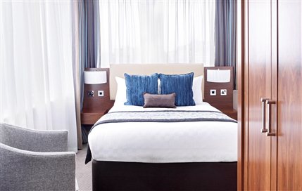 Thistle Trafalgar Square, The Royal Trafalgar -