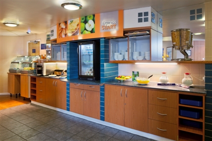 Holiday Inn Express Wimbledon South - Breakfast Station