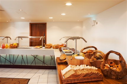 Crowne Plaza London Shoreditch - Breakfast Buffet
