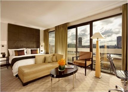 Swissotel The Howard Hotel -