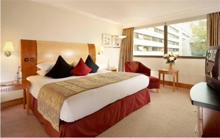 Swissotel The Howard Hotel -