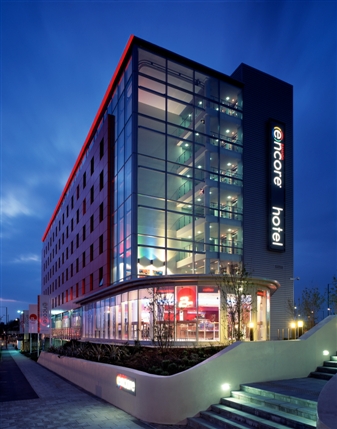 Holiday Inn London-West - Exterior