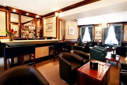 Grange Langham Court Hotel - Bar