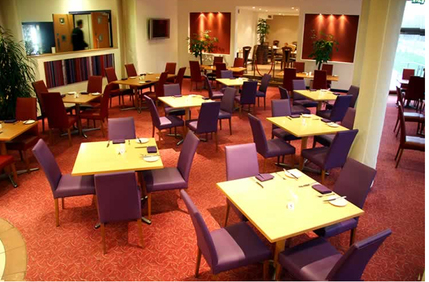 Ramada London North M1 - Dining area