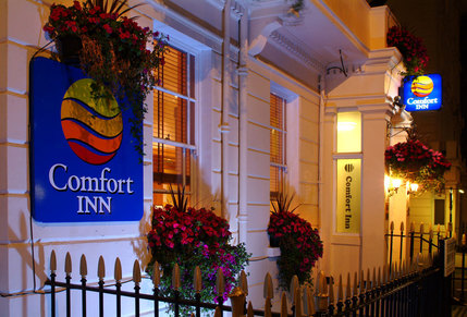 Comfort Inn Buckingham Palace - Exterior