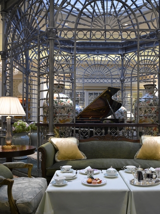The Savoy London - Thames Foyer