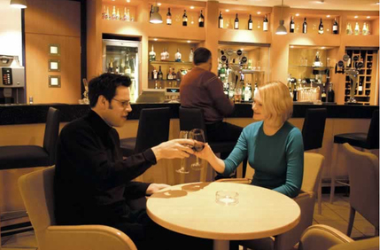 Ramada London North M1 - Bar
