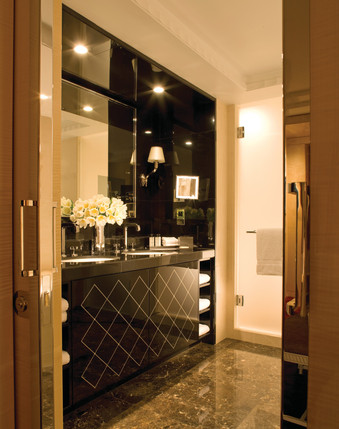 Four Seasons London Park Lane - Park Suite Bathroom
