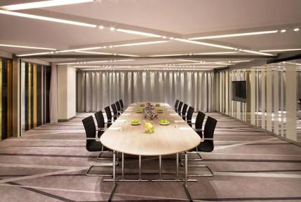 W London Leicester Square -