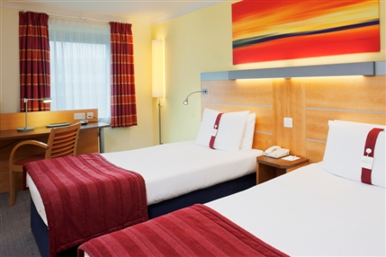 Holiday Inn Express London-Swiss Cottage - Twin Room