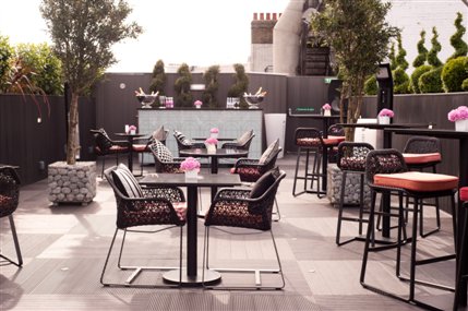 The Trafalgar Hotel London - Vista Rooftop Bar