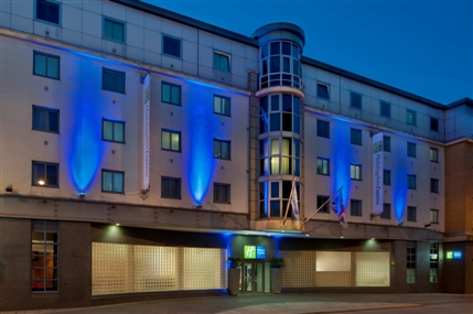 Holiday Inn Express London-City - Exterior