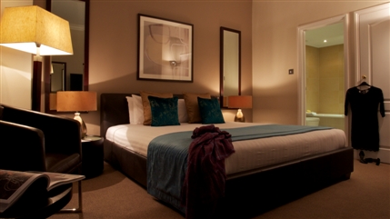 The Lodge Hotel -