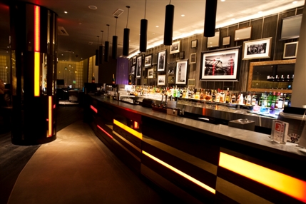 Hilton London Olympia Hotel - Society Bar