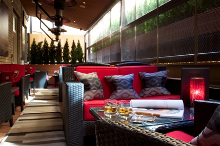 Ten Manchester Street Hotel - Cigar Lounge