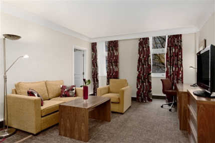 Hilton London Olympia Hotel - Suite