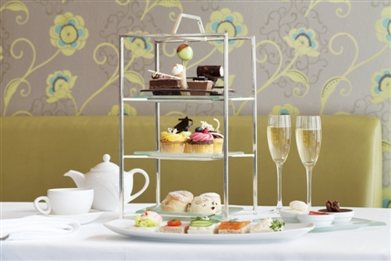 London Hilton on Park Lane - Chocolate Afternoon Tea