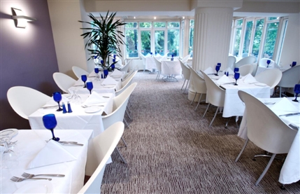 Corus Hyde Park Hotel London - Olio's Conservatory Restaurant