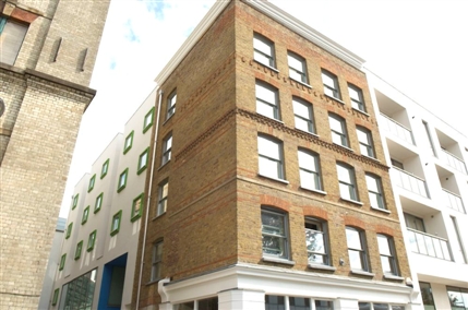 66 Turnmill Street Apartments - Exterior
