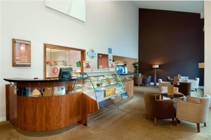 Hilton London Stansted Airport Hotel - Costa Coffee
