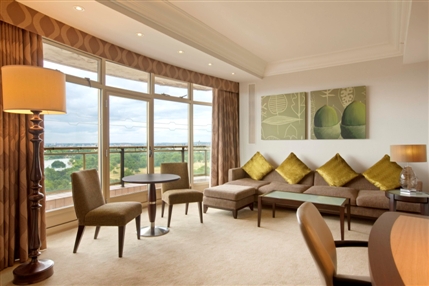 London Hilton on Park Lane - Park Lane Suite Lounge