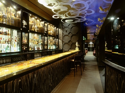 London Hilton on Park Lane - Whisky Mist at Zeta nightclub