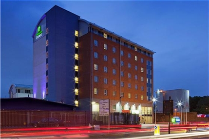 Holiday Inn Express London Limehouse - Exterior