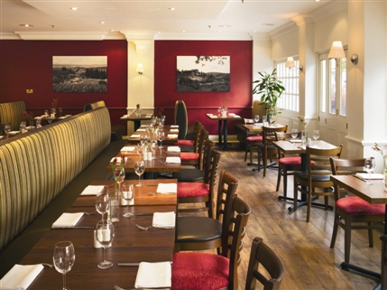 Thistle Westminster Hotel - Brasseria Restaurant