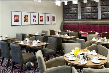 DoubleTree by Hilton London - Victoria - 2 Bridge Place Restaurant