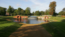 London's Outdoor Spaces London's Outdoor Spaces