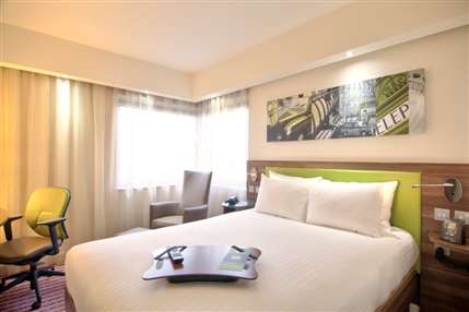 Hampton by Hilton London Croydon - Guest Room