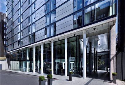 DoubleTree by Hilton Tower of London - Exterior