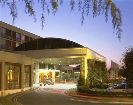 Crowne Plaza London Heathrow - Entrance