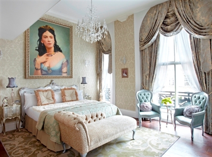 The Grosvenor Hotel London - Cora Pearl Suite