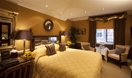 The Milestone Hotel London - Deluxe Double Room