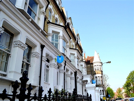 The W14 Kensington - Exterior