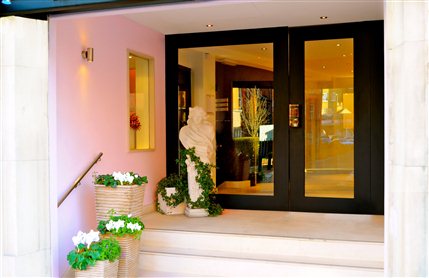 My Chelsea London - Entrance