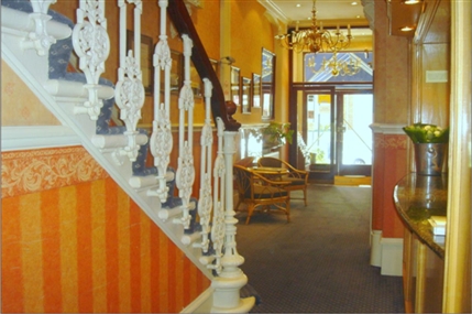London Town Hotel -