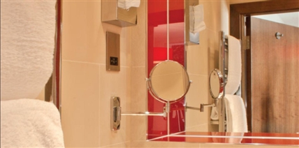 Best Western Plus Seraphine Hammersmith Hotel - Bathroom