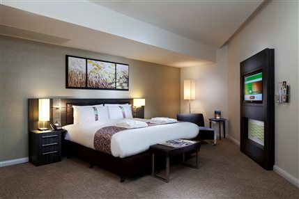 Holiday Inn London Commercial Road - Executive Double Room