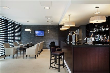 Holiday Inn London Commercial Road - Bar