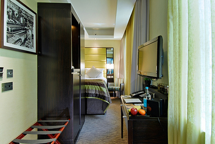 The Montcalm At Brewery London City - Guest Room